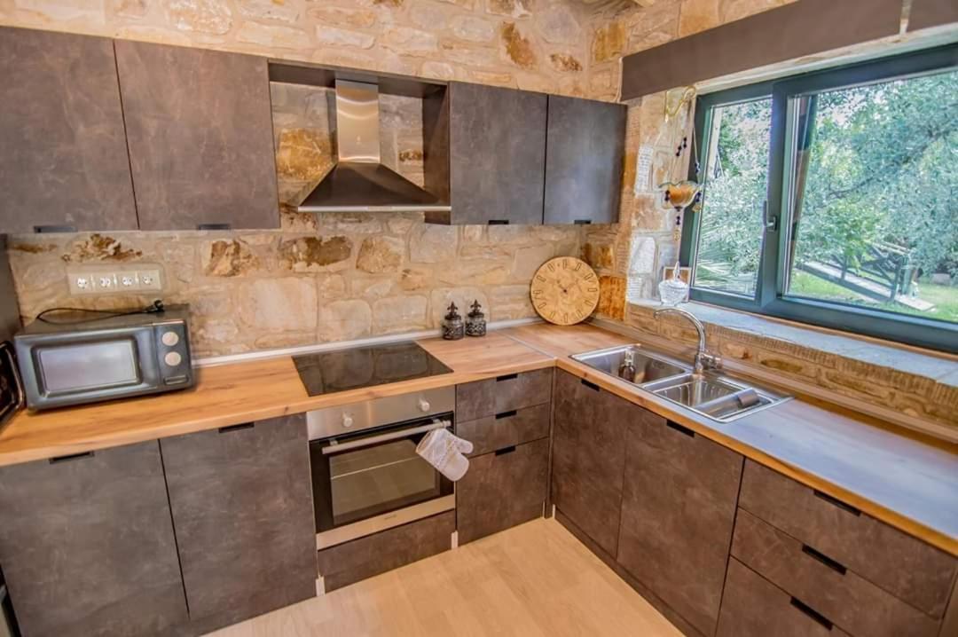 Вілла Kastro Stone House Скала-Потамьяс Екстер'єр фото